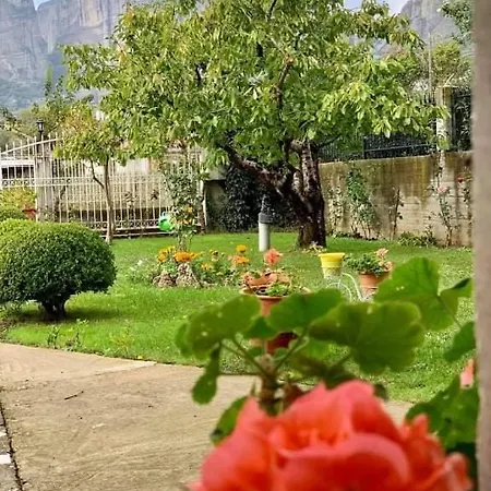 Meteora View Garden Apartment Kalambaka Exterior photo
